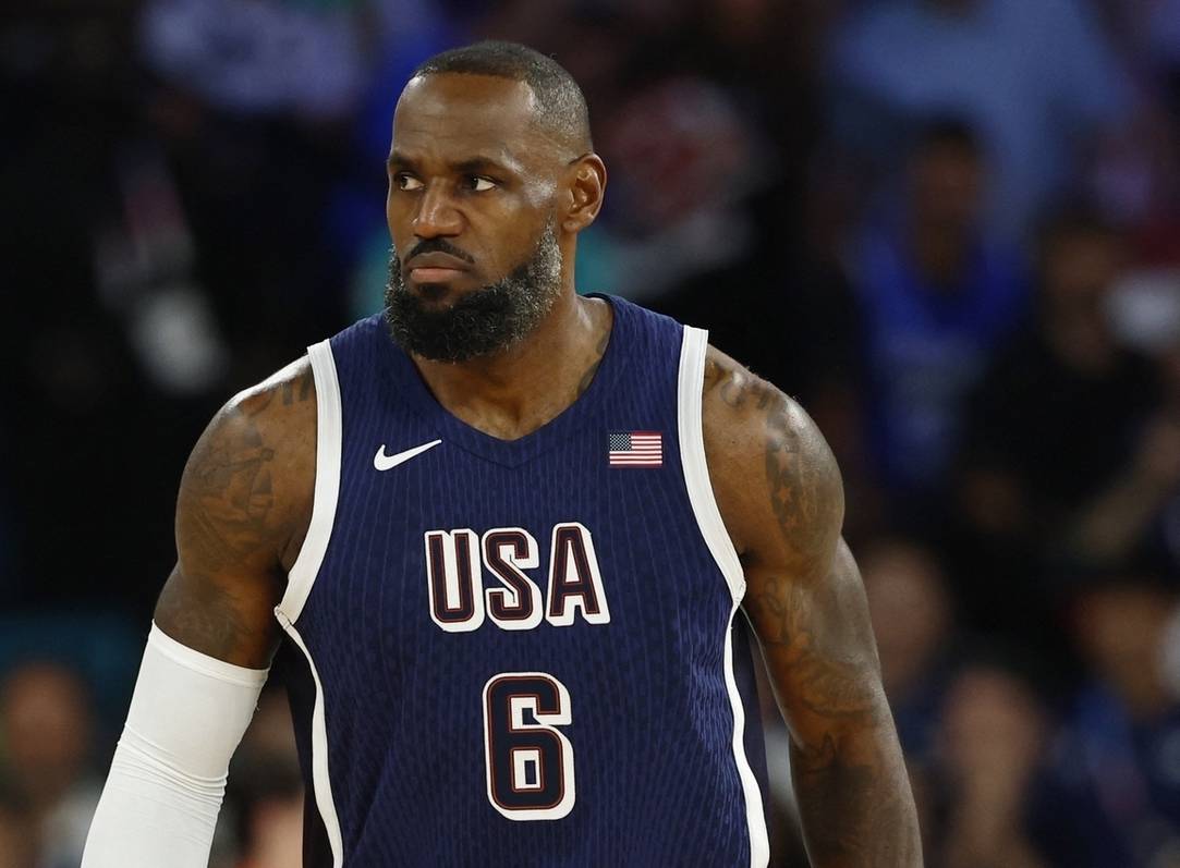 热火B队爆冷澳大利亚男篮，詹姆斯惊艳世界的简单介绍