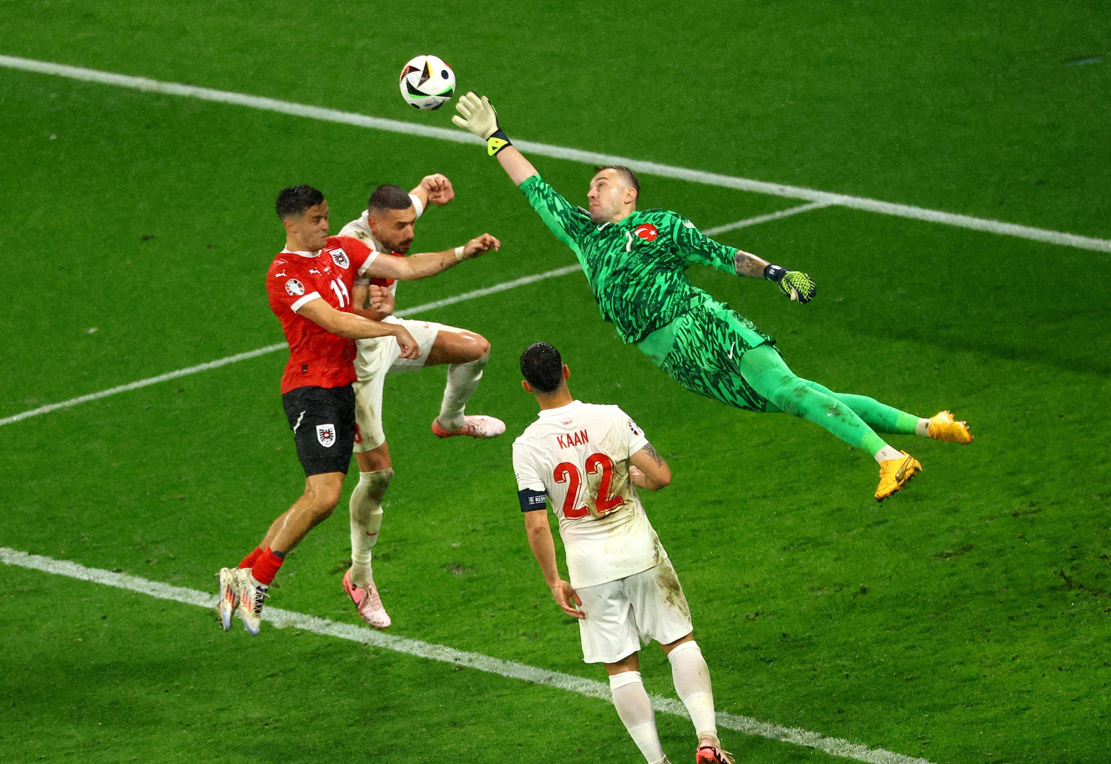 聚焦欧洲足球盛宴，精彩不容错过的简单介绍