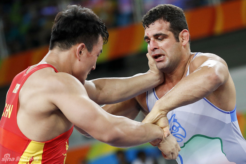 南美篮球职业联盟赛季接近尾声，各队实力激烈对抗的简单介绍