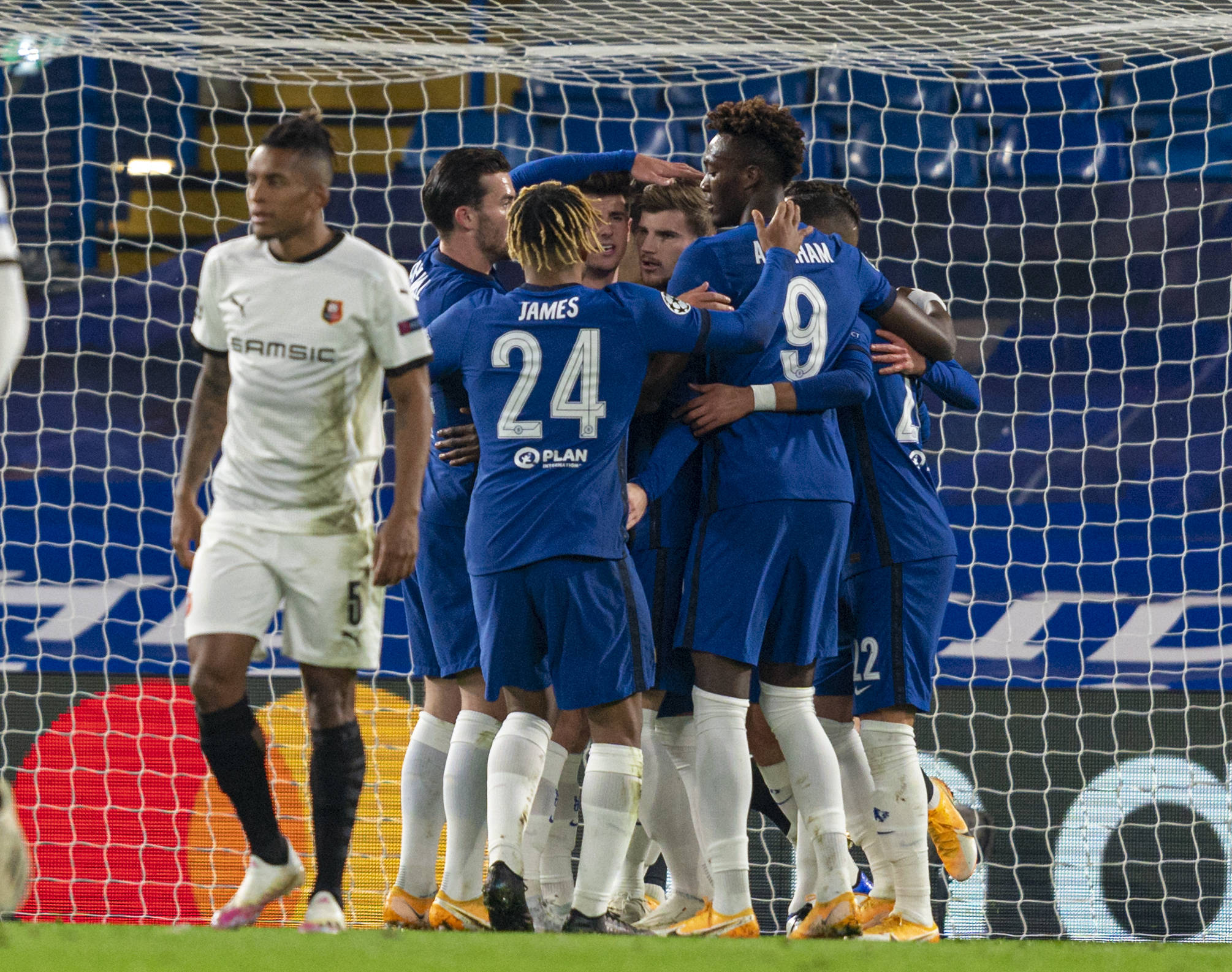 莱夫切尔西主场告捷，冲刺前进