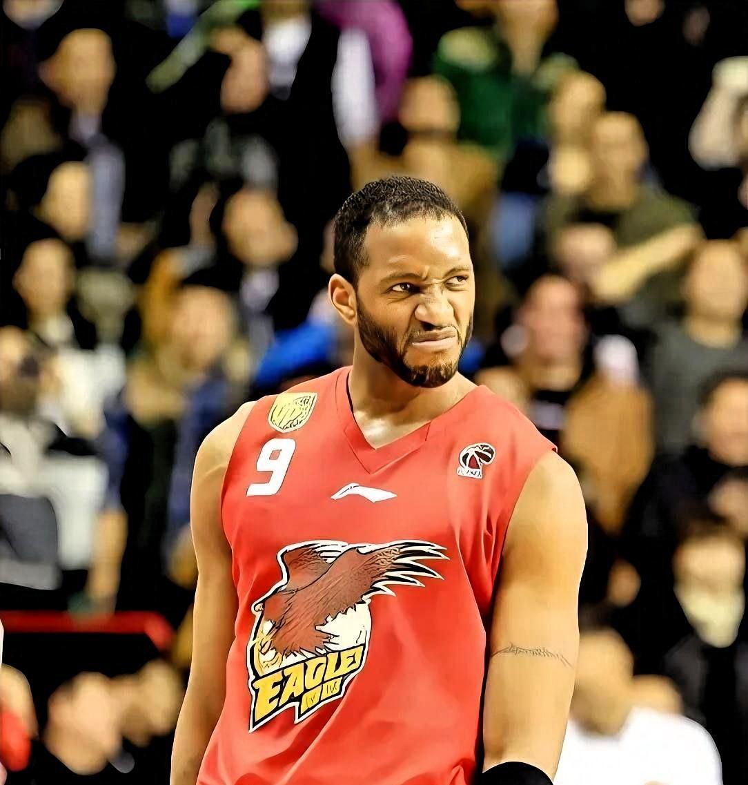 传奇球星正在考虑回归NBA，球迷期待再次见证辉煌