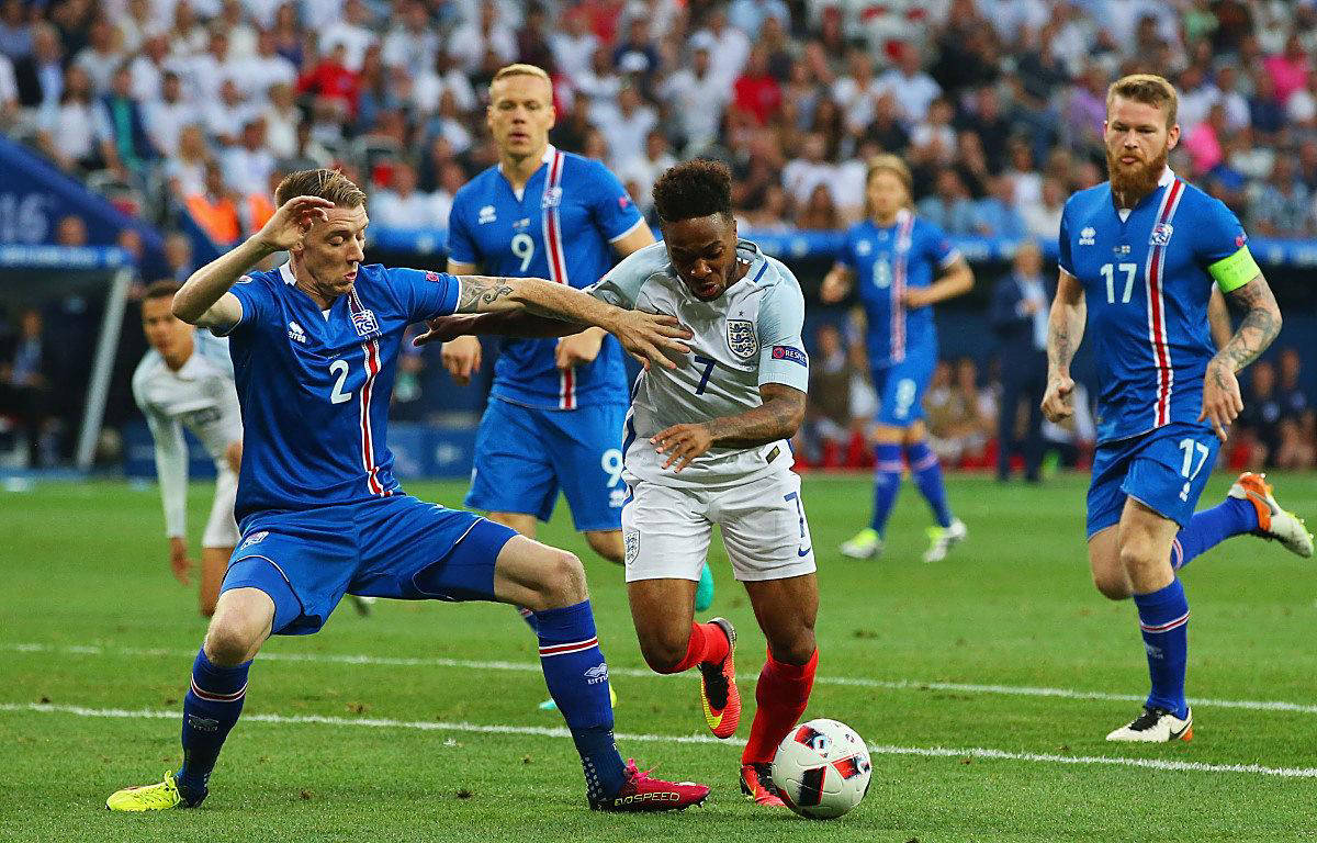 九游体育APP下载-荷兰铁人选手勇夺金牌比赛中表现强势