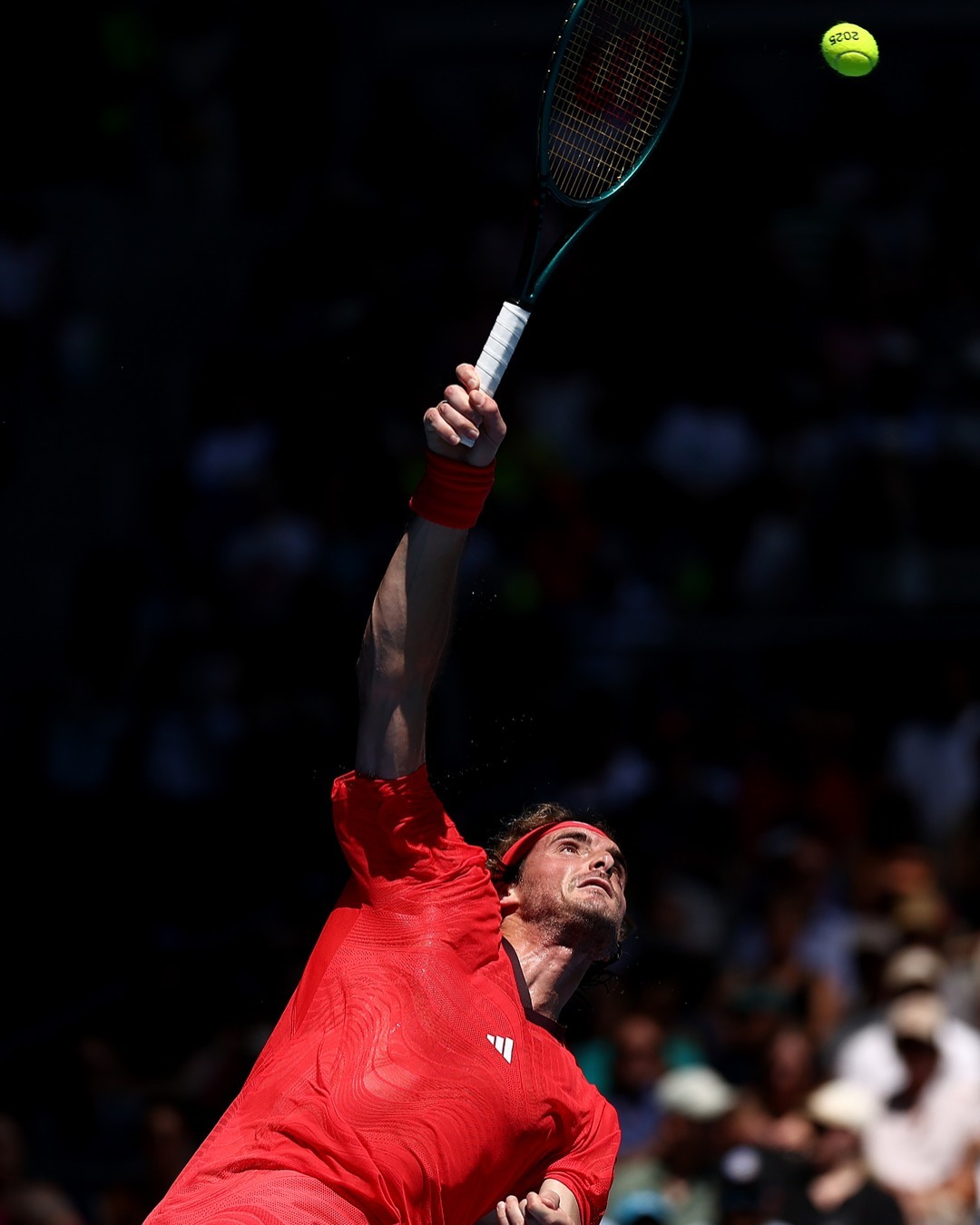 年终总决赛横扫拉沃尔杯，西西帕斯点燃赛场的简单介绍