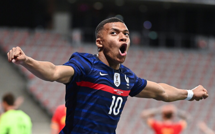 关于法国队轻取中国队，李梓嘉关键制胜的信息